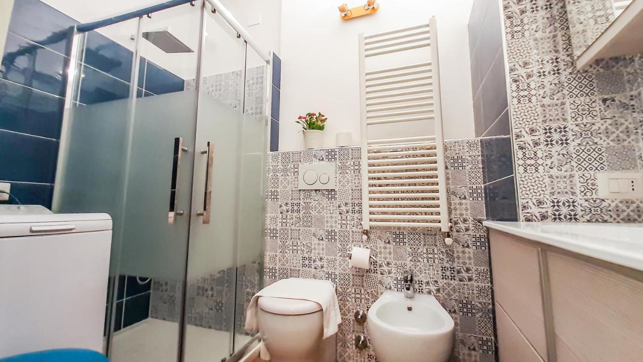 Altido Lovely 1-Br Flat With Easy Access To Centre Milano Eksteriør billede